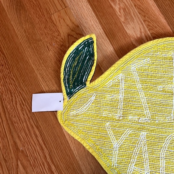 Urban Outfitters Squeeze The Day Bath Mat NWT - Picture 12 of 16